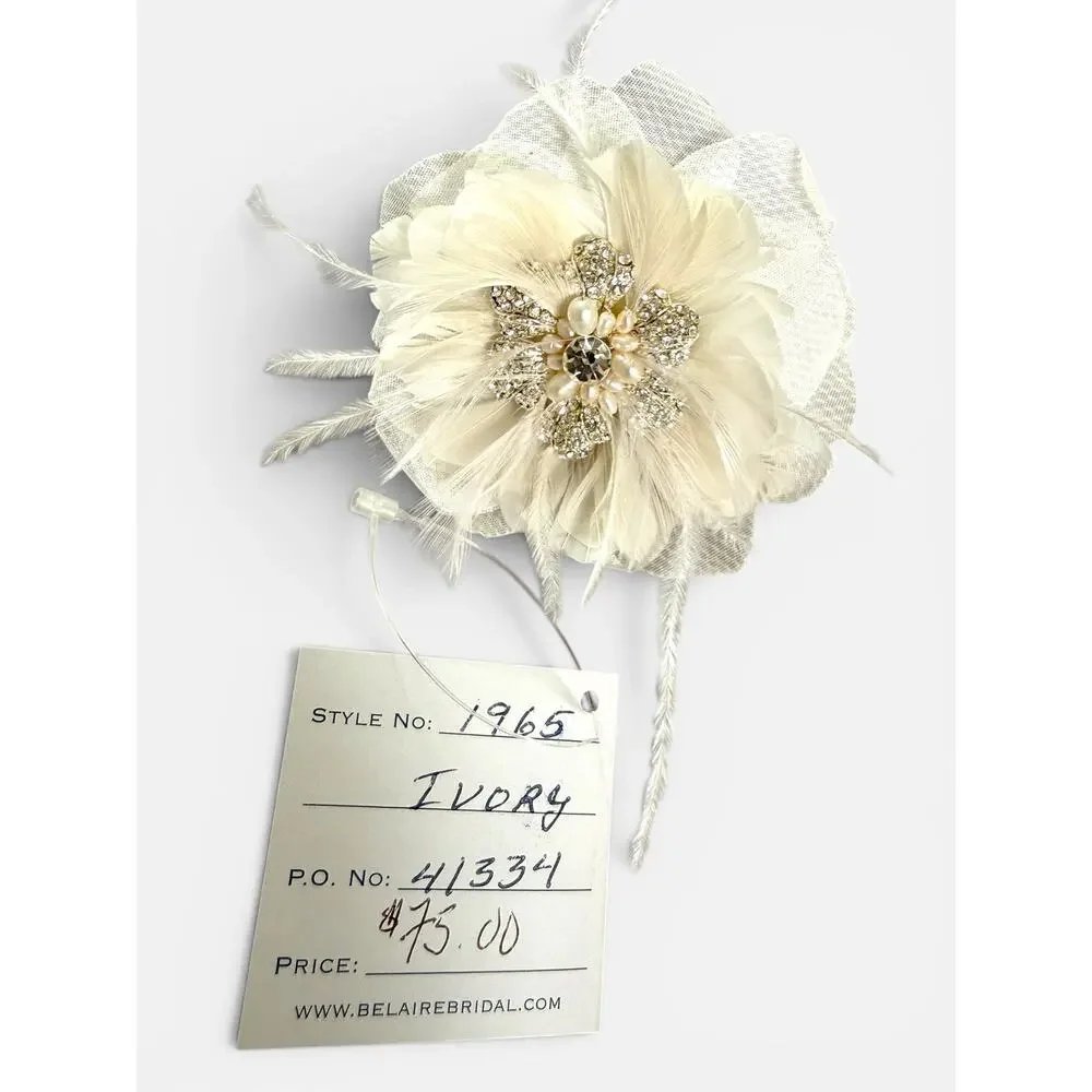 New Bel Aire Bridal Ivory Feather Flower Hair Clip Pearl Style 1965 in Box